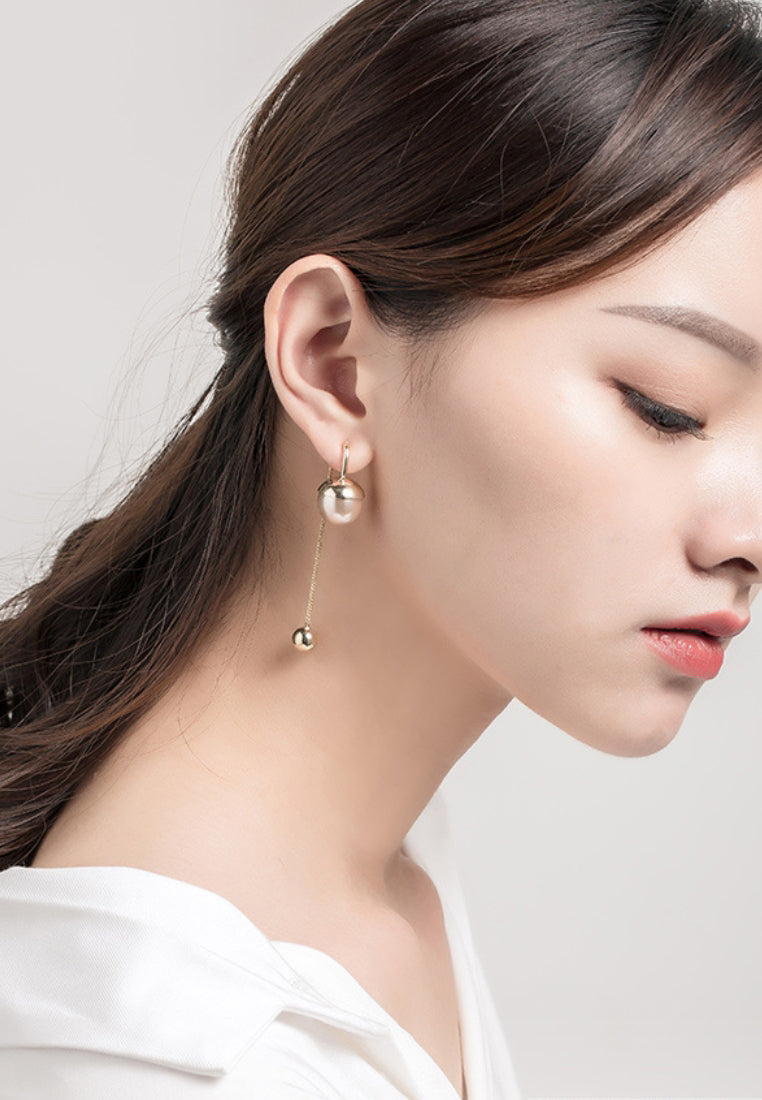 Tassel Pearl Earring