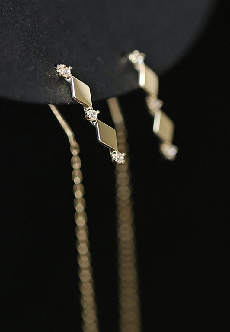 Diamond -shaped imitation diamond earring earrings