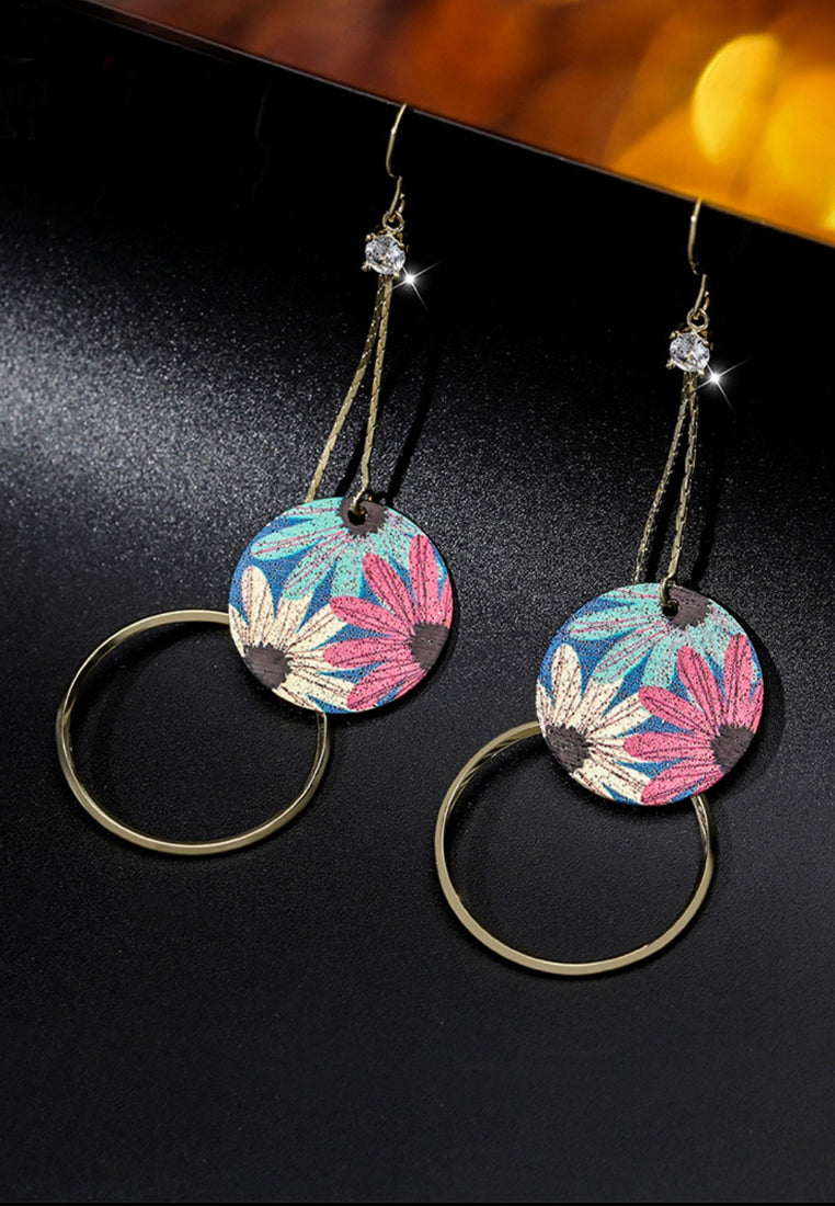 Our Elliptical Streaming Earrings And Earrings