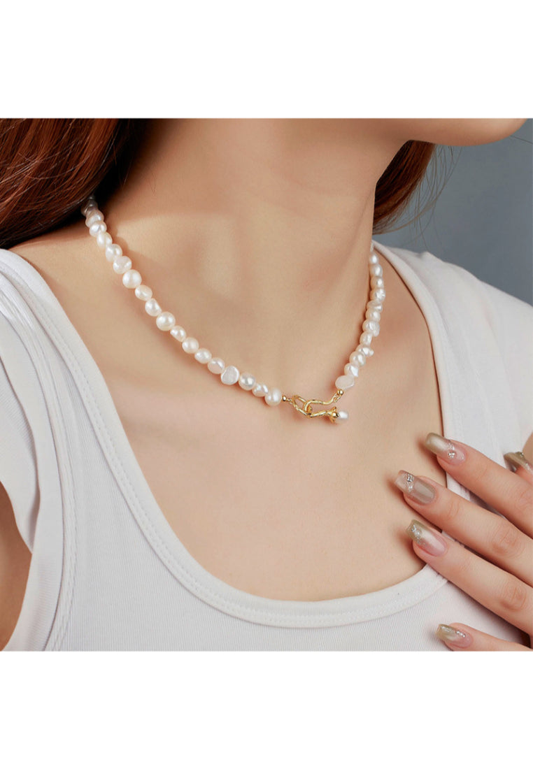 CrossDesign Silver Necklace