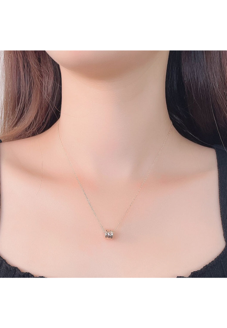 Round Zircon Silver Necklace