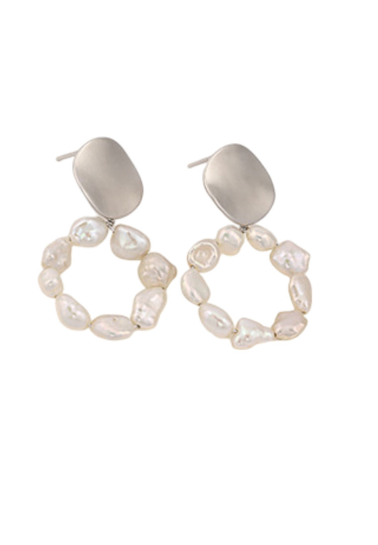 S925 Silver Baroque Pearl Stud Earrings with Irregular Circles and Hand Woven Craftsmanship