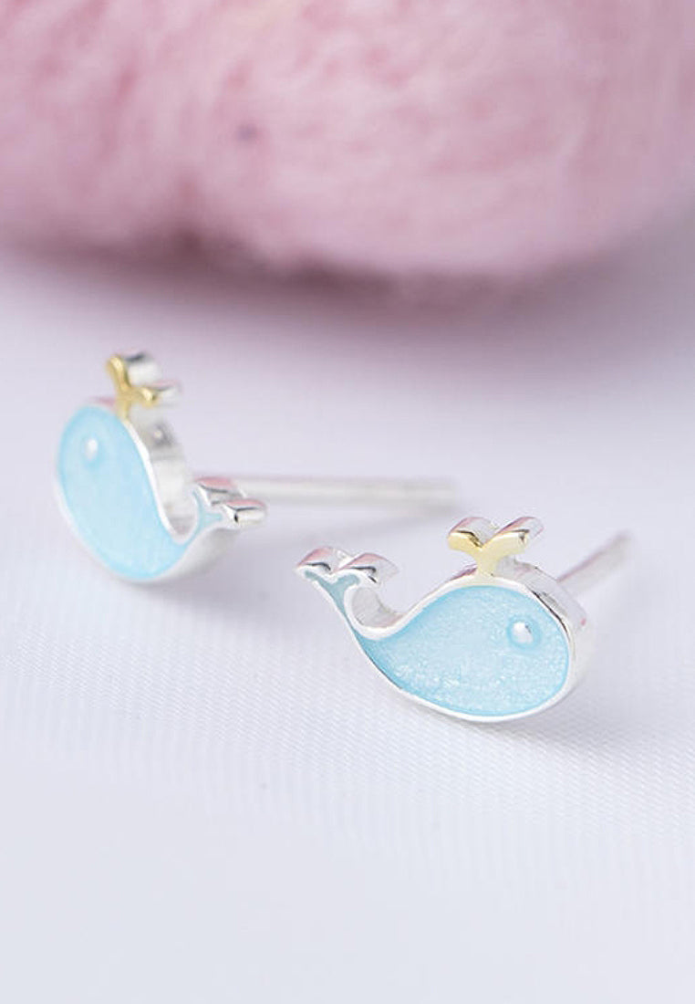 Fashion spray whale earrings