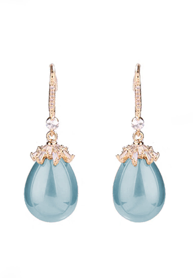 Oval shell bead earrings