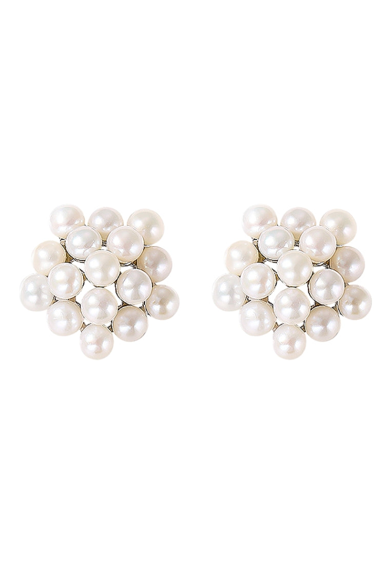 S925 Silver Pearl Stud Earrings with Fashionable and Luxury Floral Design for Women