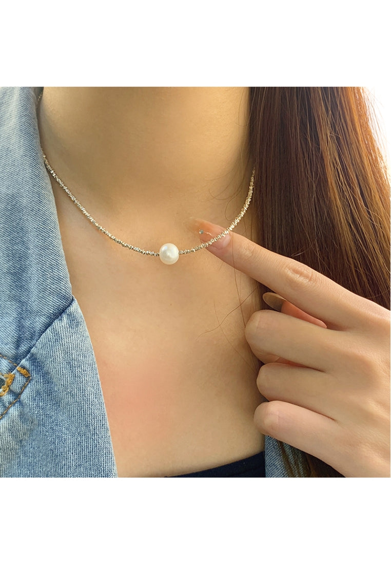 Baroque Pearl Silver Lockbone Chain