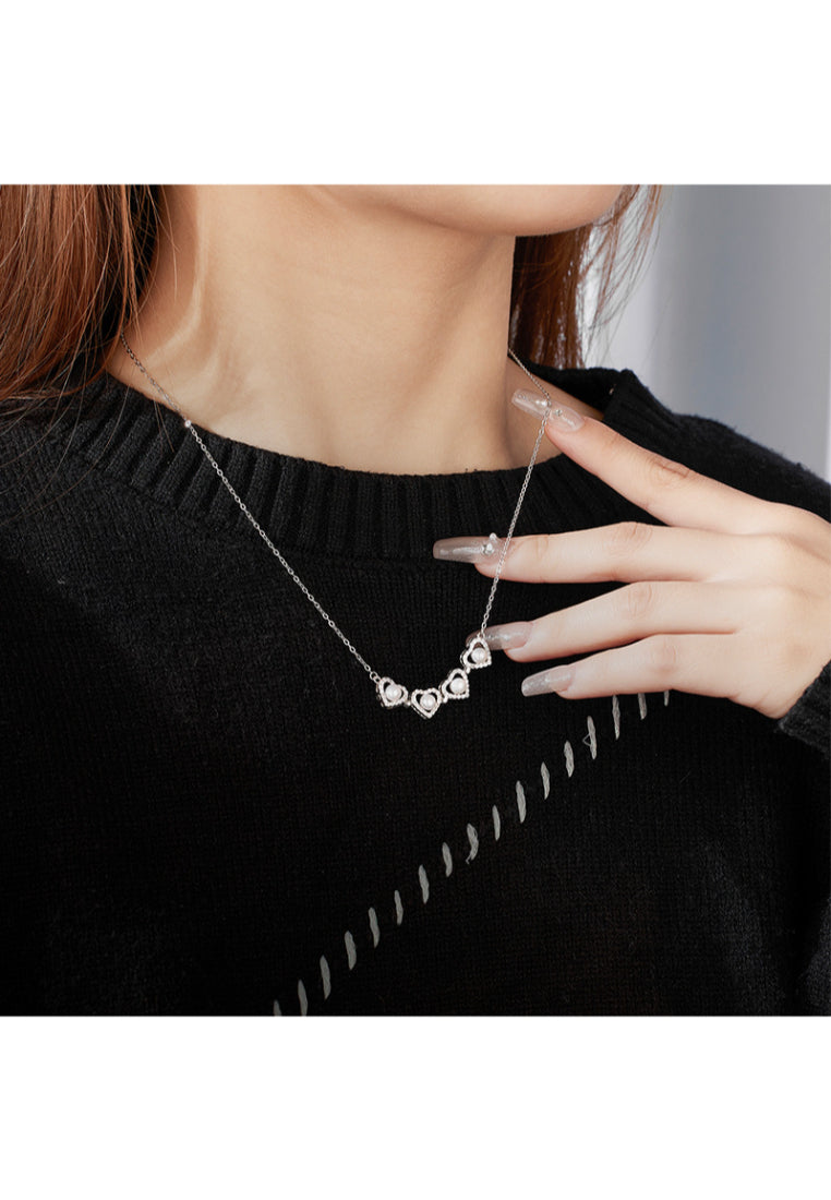 New Clover Shell Necklace