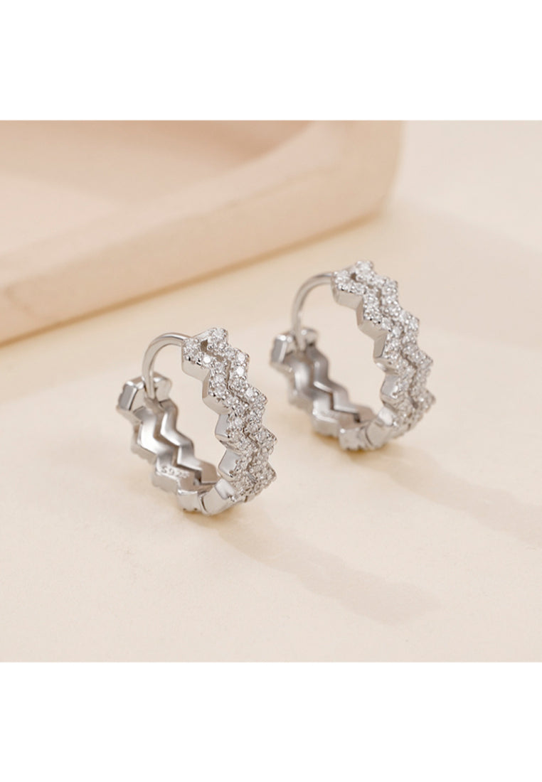 Highend earrings S925 Sterling silver water wave line earrings for women, light luxury niche inlaid zirconium earrings