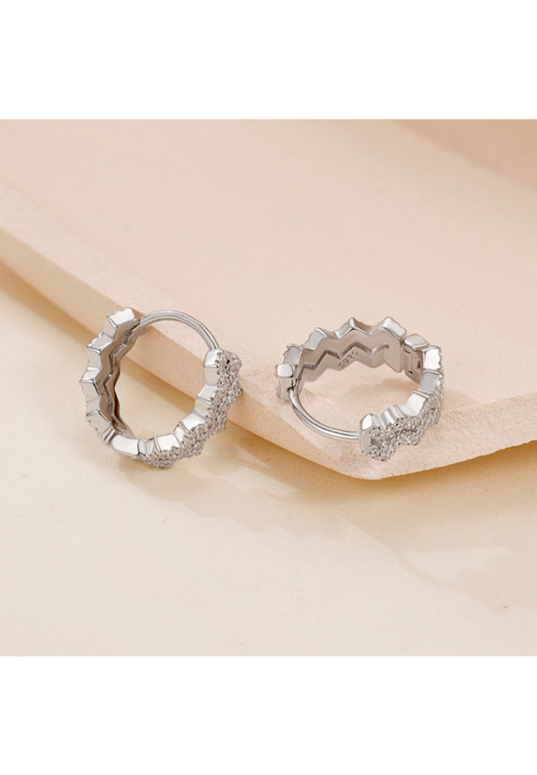 Highend earrings S925 Sterling silver water wave line earrings for women, light luxury niche inlaid zirconium earrings