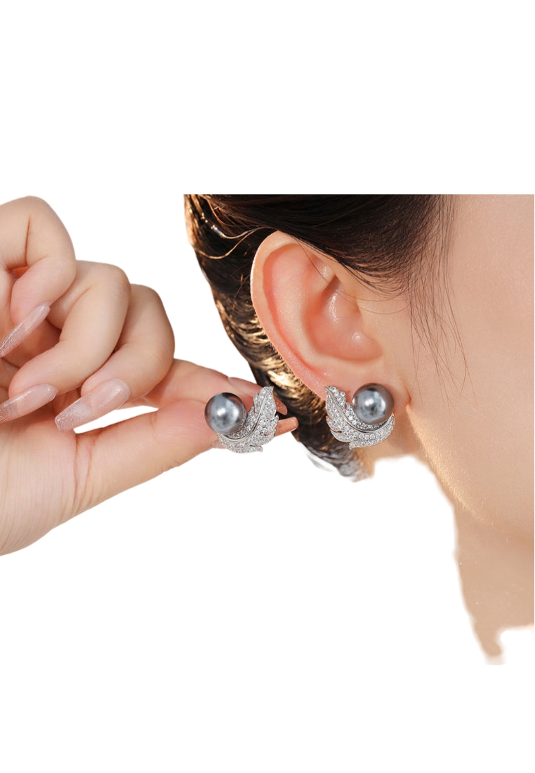 Wave Diamond Pearl Stud Earrings