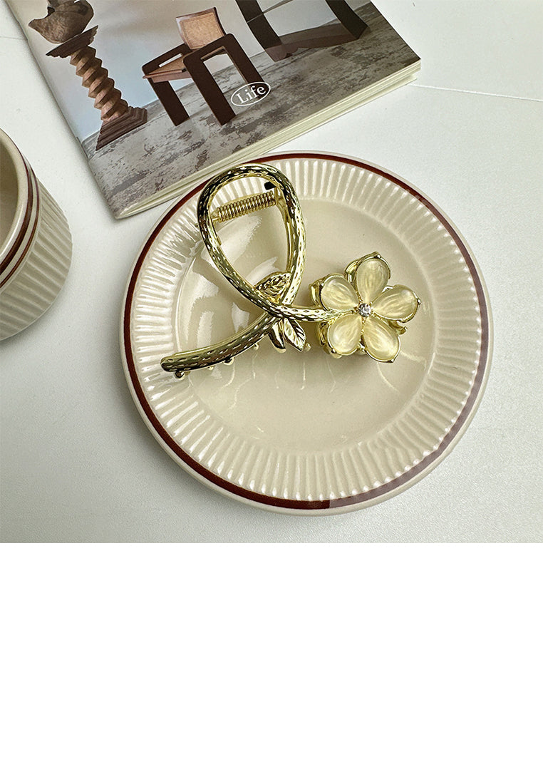 Trendy Gold Plated Opal Flower Hair Claw