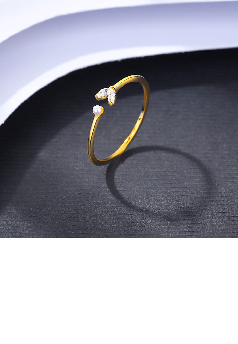 925 Sterling Silver Plated Gold Fashion Simple Geometric Imitation Pearl Adjustable Open Ring with Cubic Zirconia - Luxurious Look