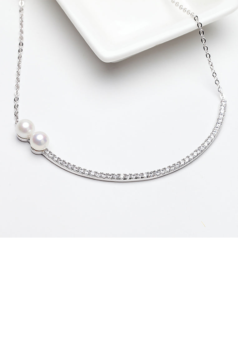 Elegant and Simple Geometric Lines Imitation Pearl Necklace with Cubic Zirconia - Luxurious Look