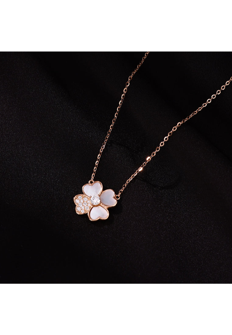 925 Sterling Silver Plated Rose Gold Fashion Simple Four-leafed Clover Pendant with Cubic Zirconia and Necklace - Luxurious Look