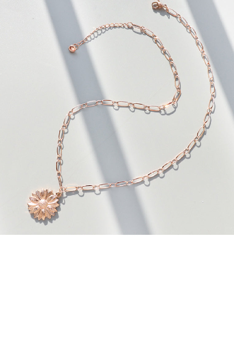 Fashion Elegant Plated Rose Gold 316L Stainless Steel Daisy Pendant with Necklace