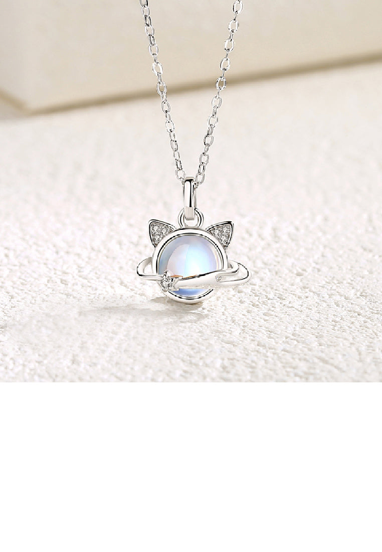 925 Sterling Silver Fashion Elegant Cat Moonstone Pendant with Cubic Zirconia and Necklace - Luxurious Look