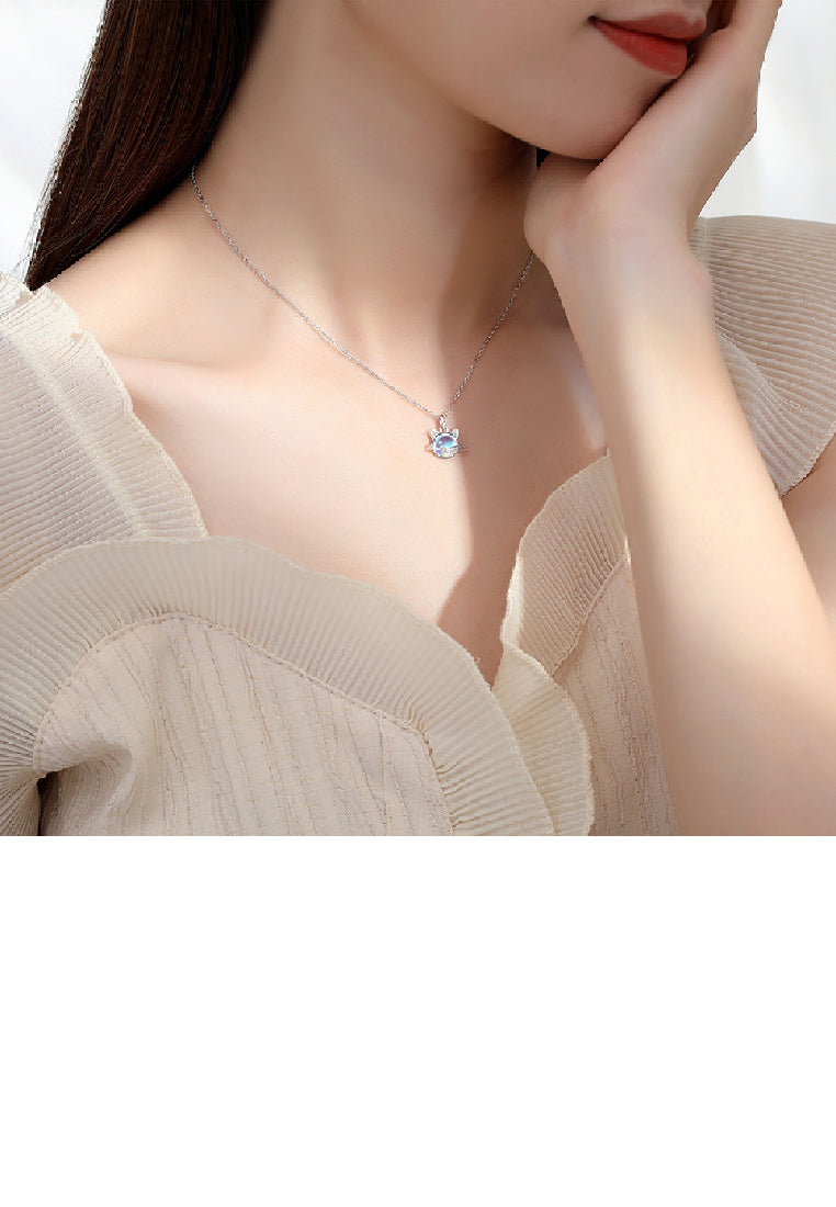 925 Sterling Silver Fashion Elegant Cat Moonstone Pendant with Cubic Zirconia and Necklace - Luxurious Look