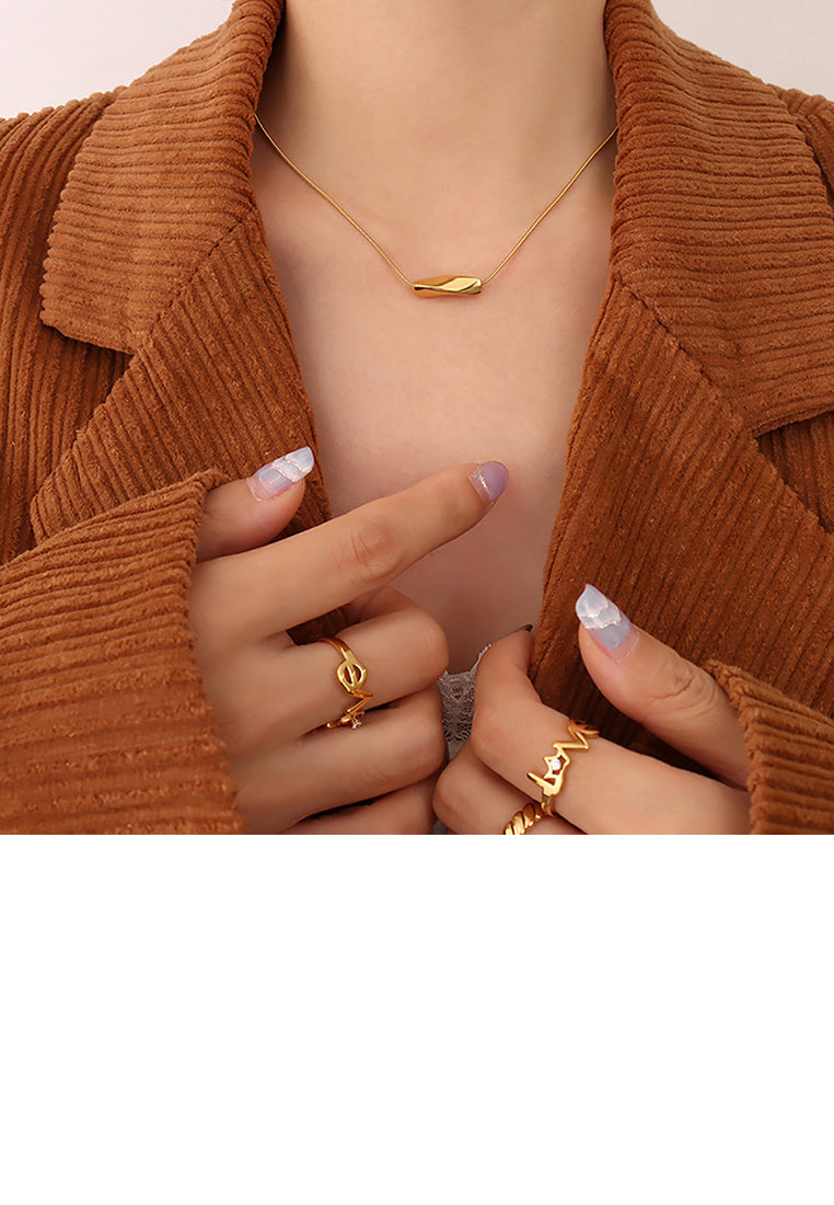 Simple Personality Plated Gold 316L Stainless Steel Twisted Tube Strip Geometric Pendant with Necklace