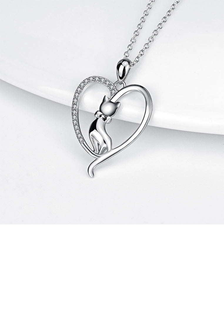 925 Sterling Silver Fashion Simple Heart Cat Pendant with Cubic Zirconia and Necklace - Luxurious Look