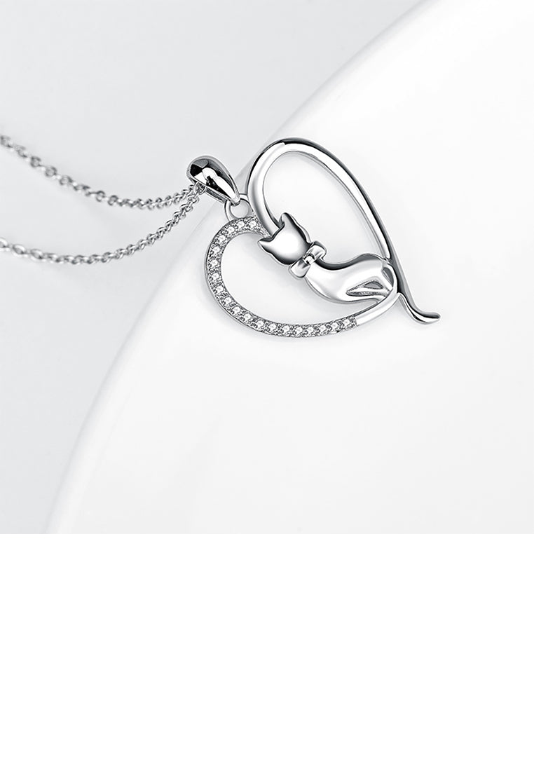 925 Sterling Silver Fashion Simple Heart Cat Pendant with Cubic Zirconia and Necklace - Luxurious Look