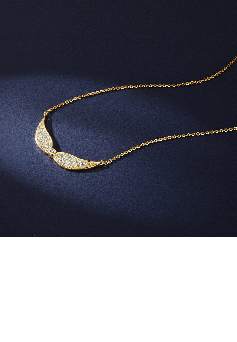 925 Sterling Silver Plated Gold Fashion Simple Angel Wings Pendant with Cubic Zirconia and Necklace - Luxurious Look