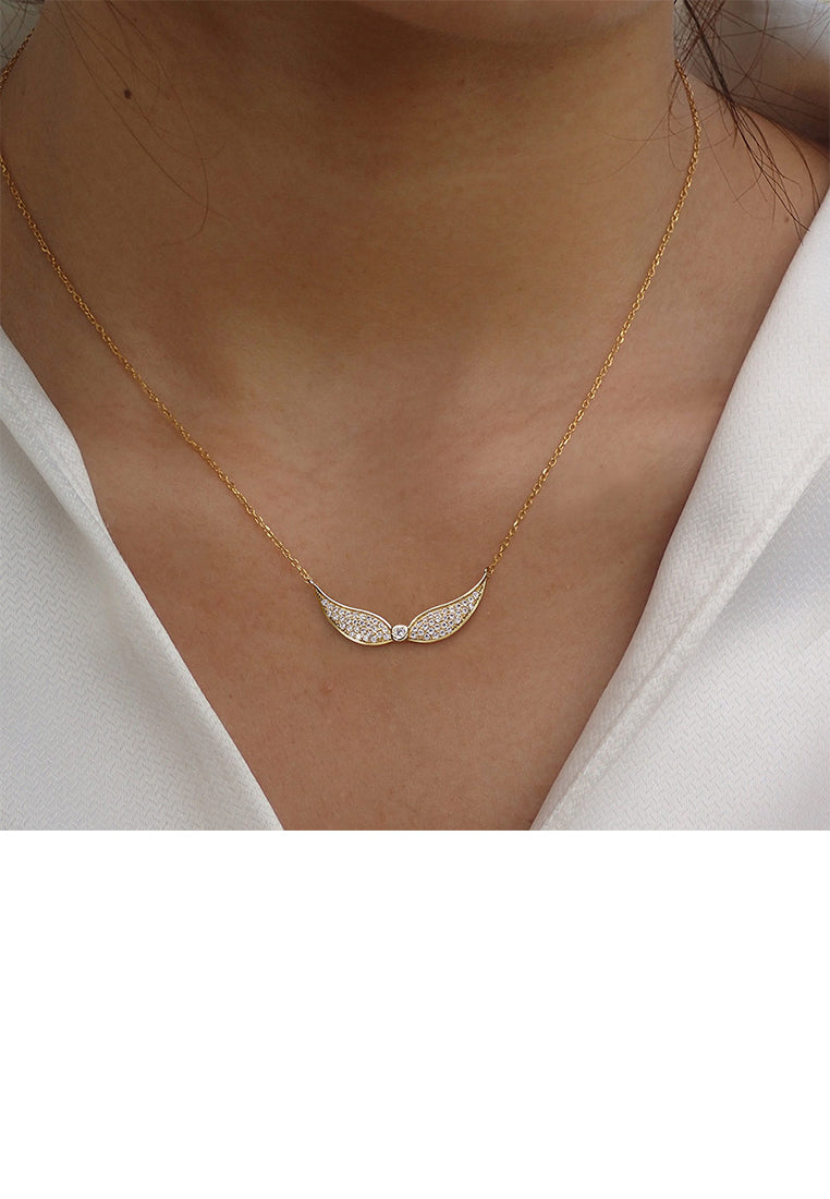 925 Sterling Silver Plated Gold Fashion Simple Angel Wings Pendant with Cubic Zirconia and Necklace - Luxurious Look