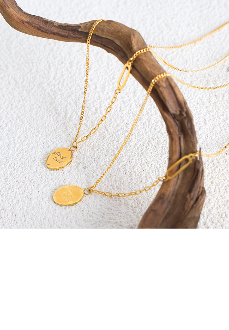 Simple Fashion Plated Gold 316L Stainless Steel English Alphabet Geometric Oval Pendant with Necklace