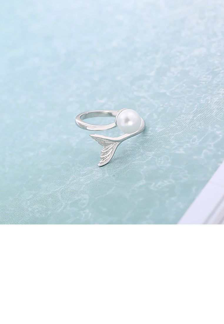 925 Sterling Silver Simple Fashion Fishtail White Freshwater Pearl Adjustable Ring - Luxurious Look