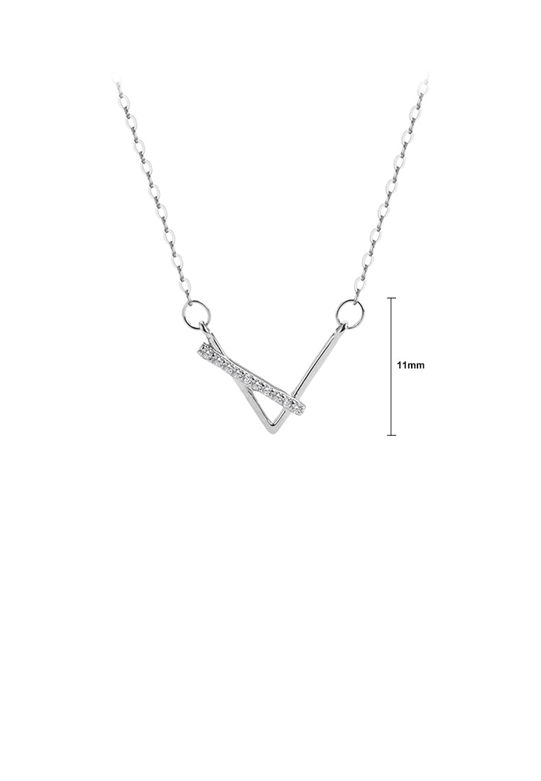 925 Sterling Silver Simple Personalized English Alphabet V Pendant with Cubic Zirconia and Necklace - Luxurious Look
