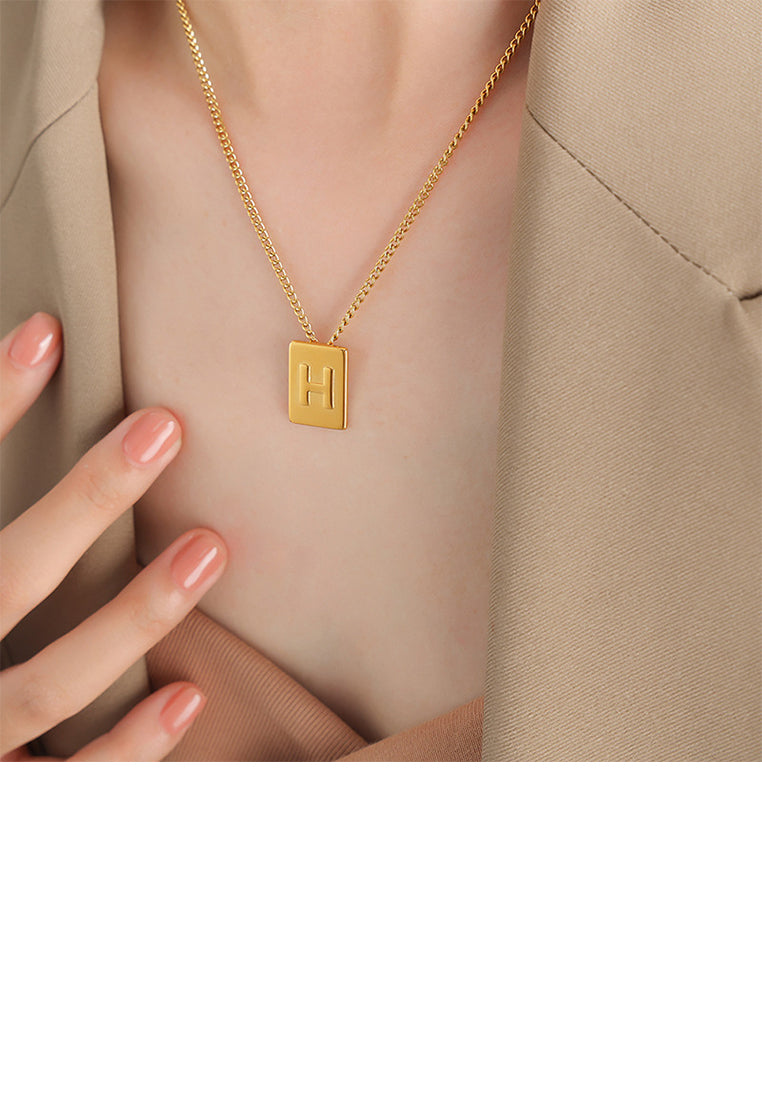 Fashion and Simple Plated Gold 316L Stainless Steel Alphabet H Geometric Square Pendant with Necklace