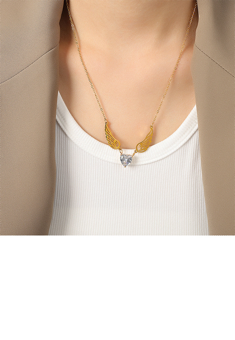 Fashion and Creative Plated Gold 316L Stainless Steel Angel Wings Heart-shaped Pendant with Cubic Zirconia and Necklace - Luxurious Look