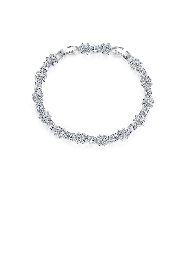 Fashion and Elegant Flower Bracelet with Cubic Zirconia - Luxurious Look