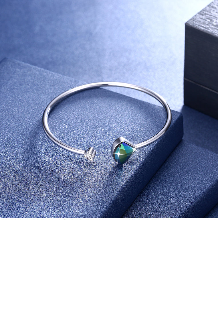 925 Sterling Silver Scalloped Bangle with Blue Austrian Element Crystal