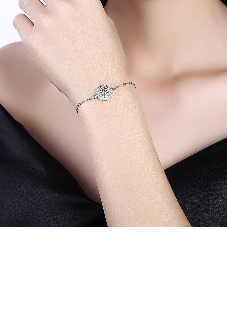 925 Sterling Silver Fashion Simple Sun Flower Bracelet with Austrian Element Crystal