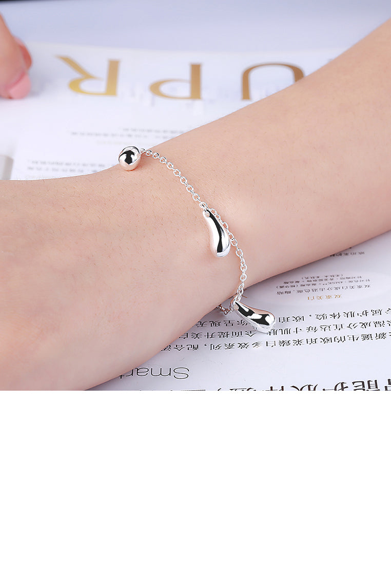 Simple and Fashion Water Drop Bracelet