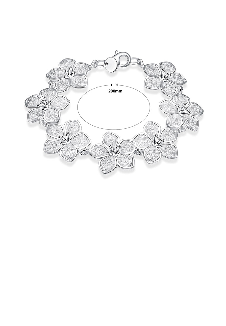 Elegant Flower Bracelet