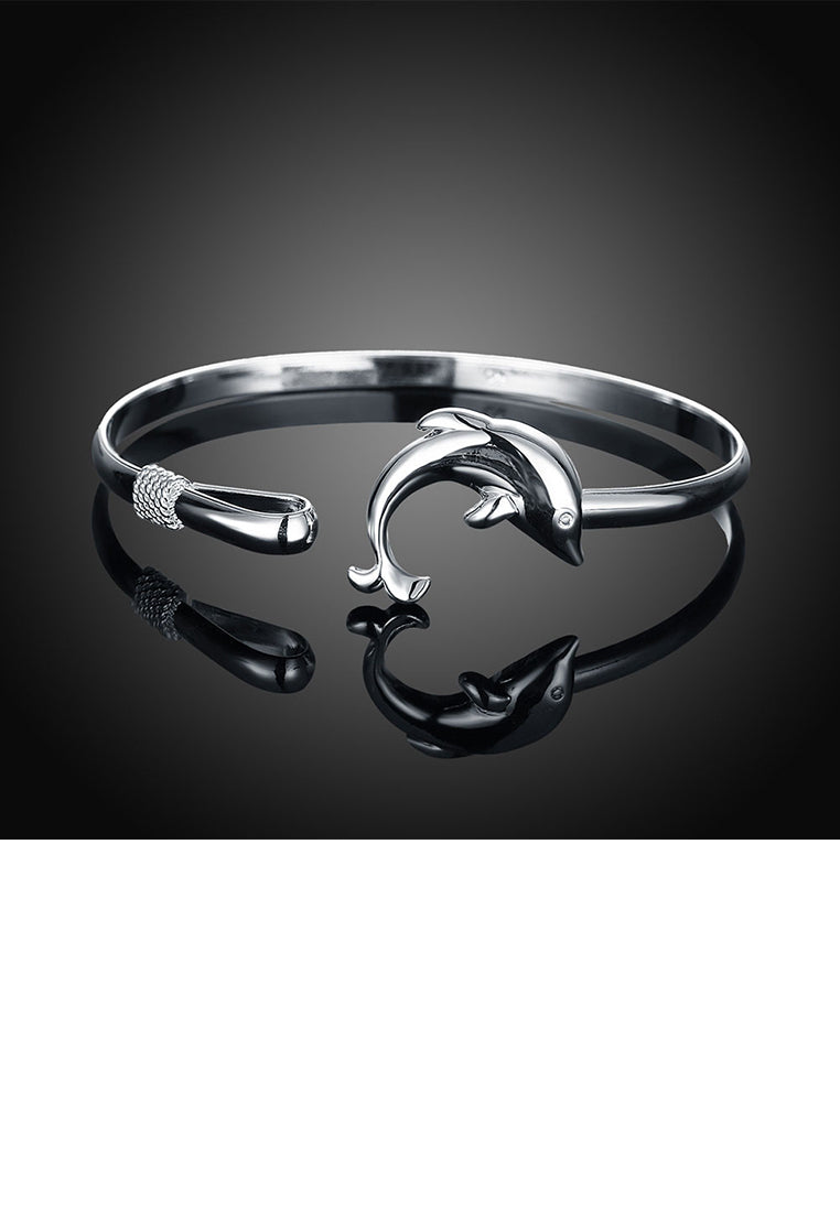Simple Classic Dolphin Bangle