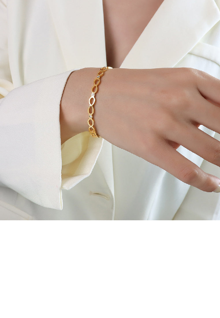 Fashion Temperament Plated Gold 316L Stainless Steel Hollow Water Drop Shaped Geometric Bangle with Cubic Zirconia - Luxurious Look