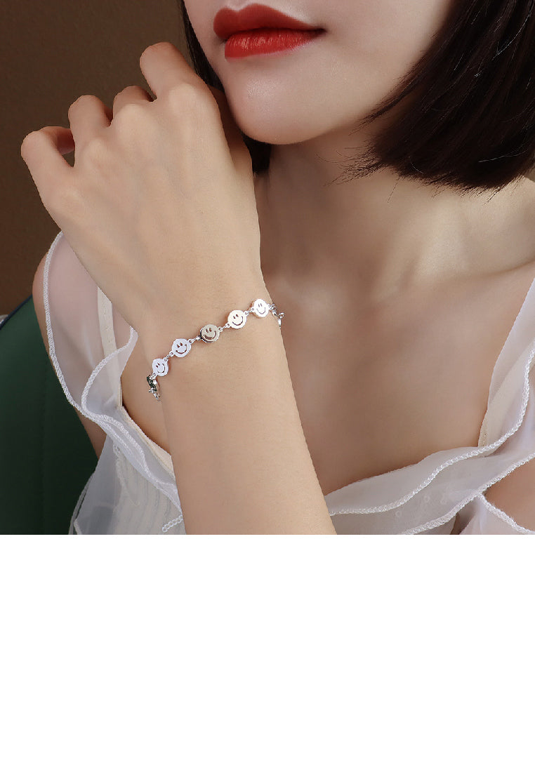 Simple Cute 316L Stainless Steel Smiley Geometric Bracelet
