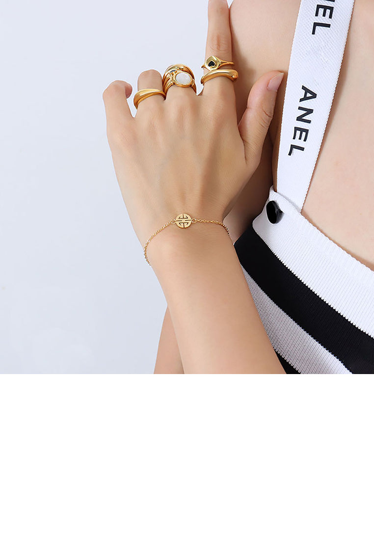 Fashion Vintage Plated Gold 316L Stainless Steel Chinoiserie Pattern Geometric Bracelet