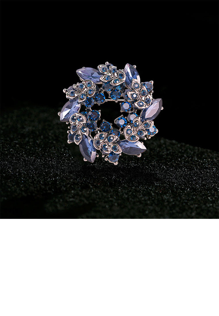 Fashion and Elegant Blue Wreath Brooch with Cubic Zirconia - Luxurious Look