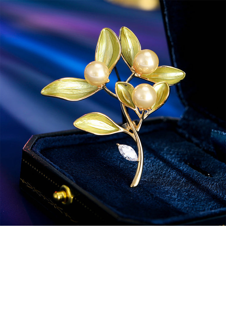 Fashion and Elegant Plated Gold Enamel Green Leaf Imitation Pearl Brooch with Cubic Zirconia - Luxurious Look
