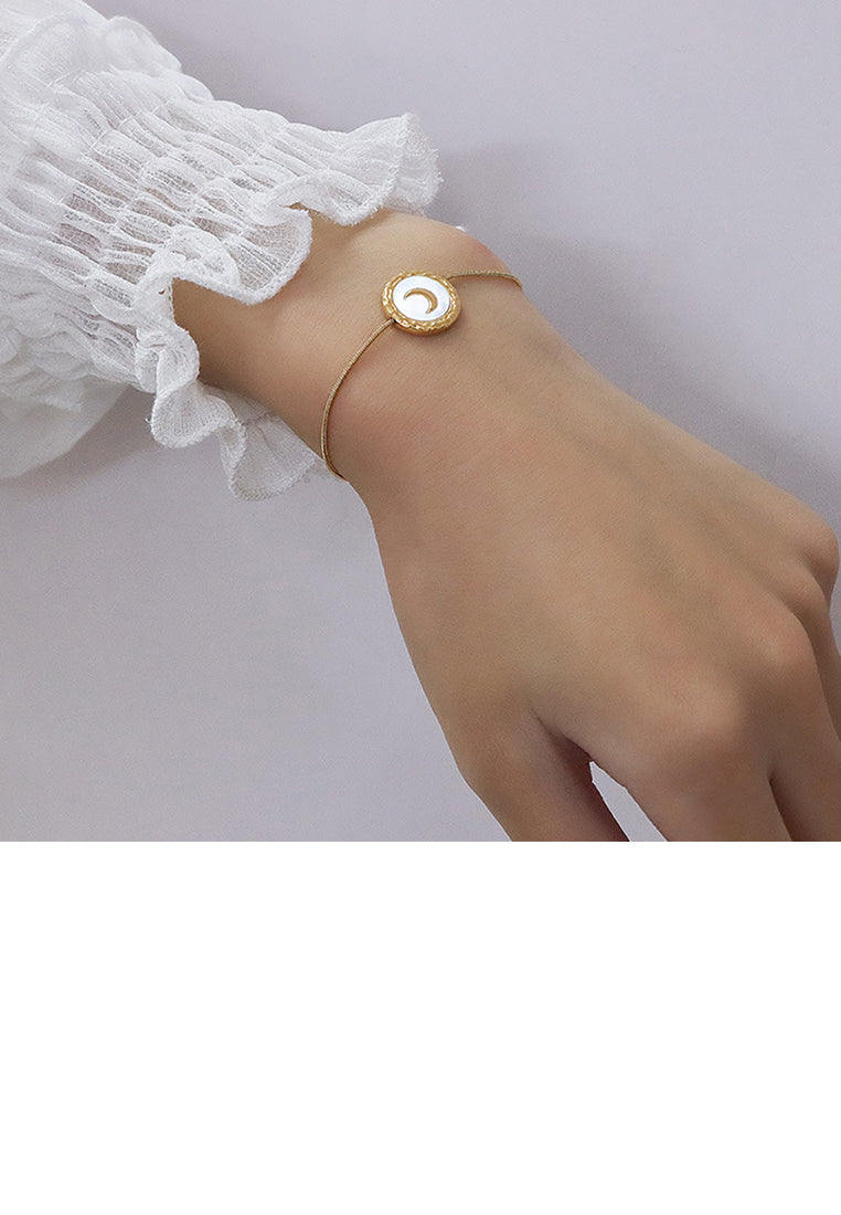 Fashion Temperament Plated Gold 316L Stainless Steel Moon Geometric Round White Shell Adjustable Bracelet