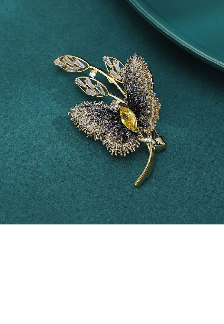 Fashion and Elegant Plated Gold Butterfly Brooch with Cubic Zirconia - Luxurious Look