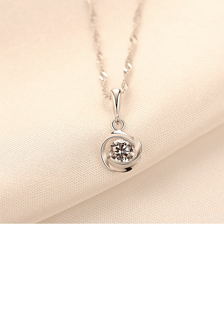 925 Sterling Silver Fashion Simple Geometric Round Pendant with Cubic Zirconia and Necklace - Luxurious Look