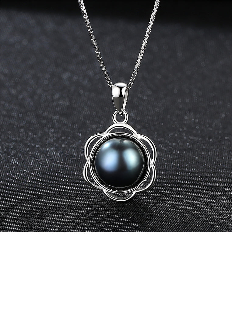 925 Sterling Silver Elegant Fashion Flower Black Freshwater Pearl Pendant with Necklace - Luxurious Look