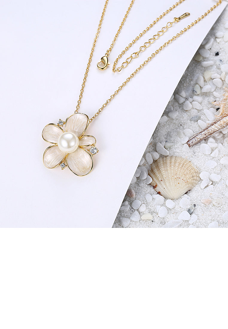 Elegant Noble Romantic Fashion Gold Plated Flower Pearl Necklace and Pendant - Luxurious Look