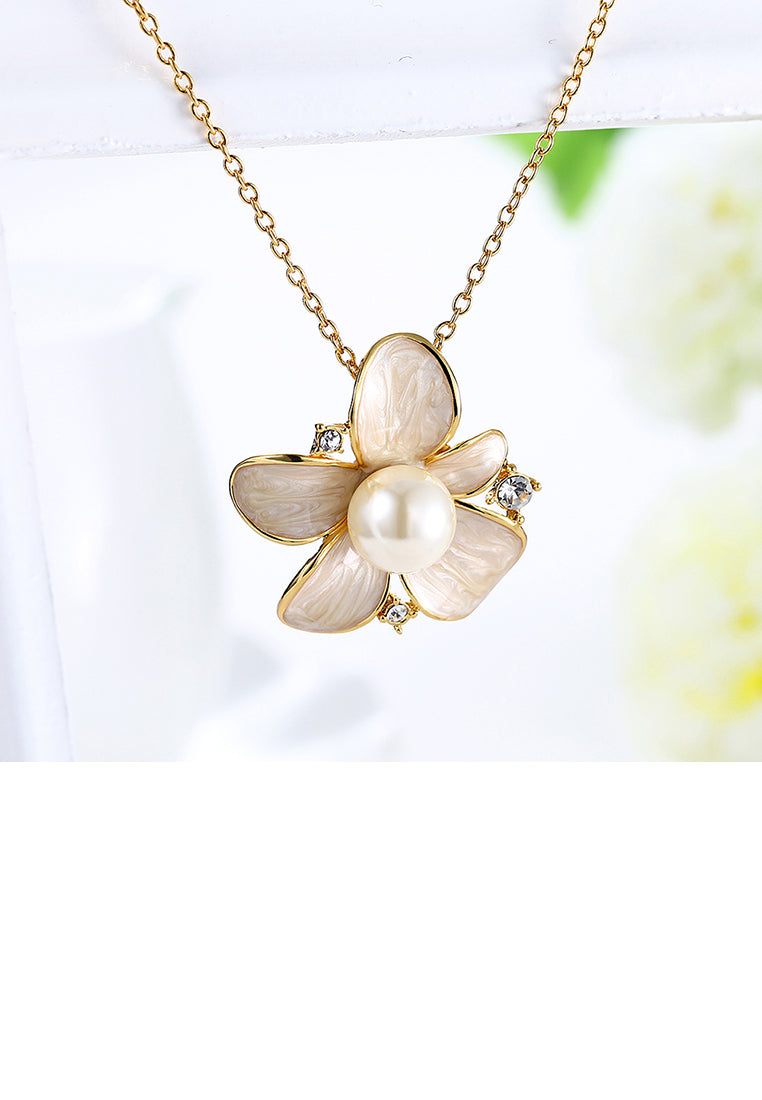 Elegant Noble Romantic Fashion Gold Plated Flower Pearl Necklace and Pendant - Luxurious Look