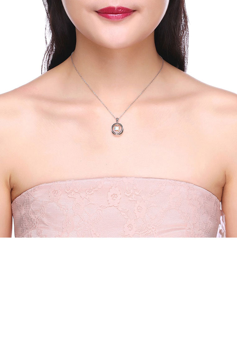 925 Sterling Silver Geometric Pendant with White Austrian Element Crystal and Necklace