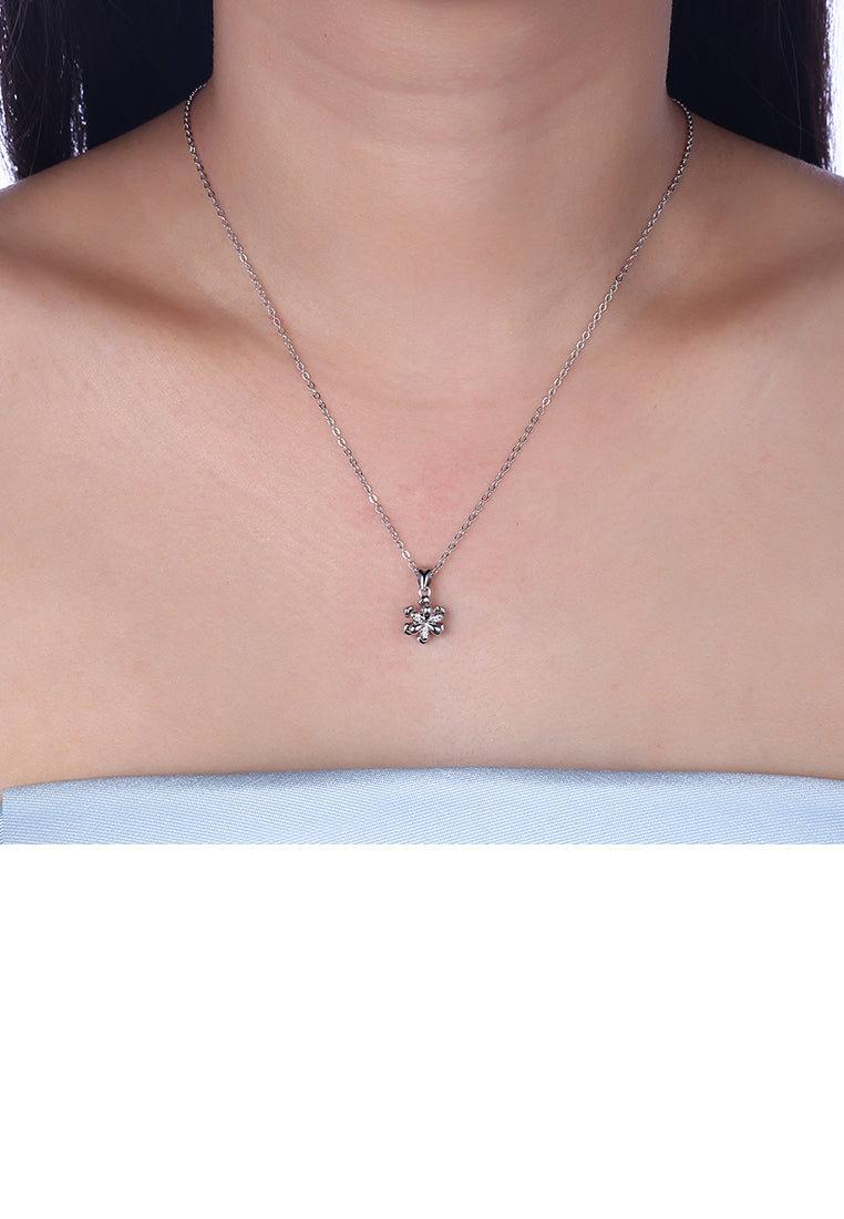 925 Sterling Silver Fashion Simple Flower Pendant with Cubic Zircon and Necklace